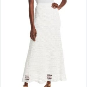 Theory Women's Ivory Lace Knit Skirt